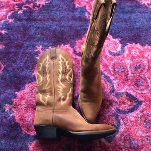 Justin Cowboy boots
